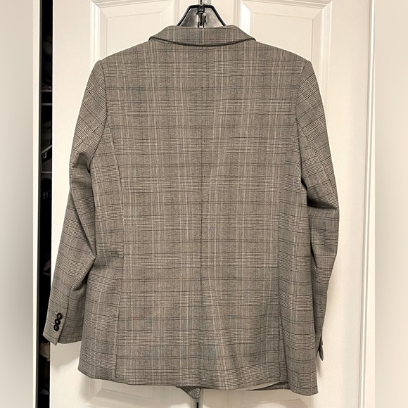 Double-Breasted Blazer - Picture 2 of 3